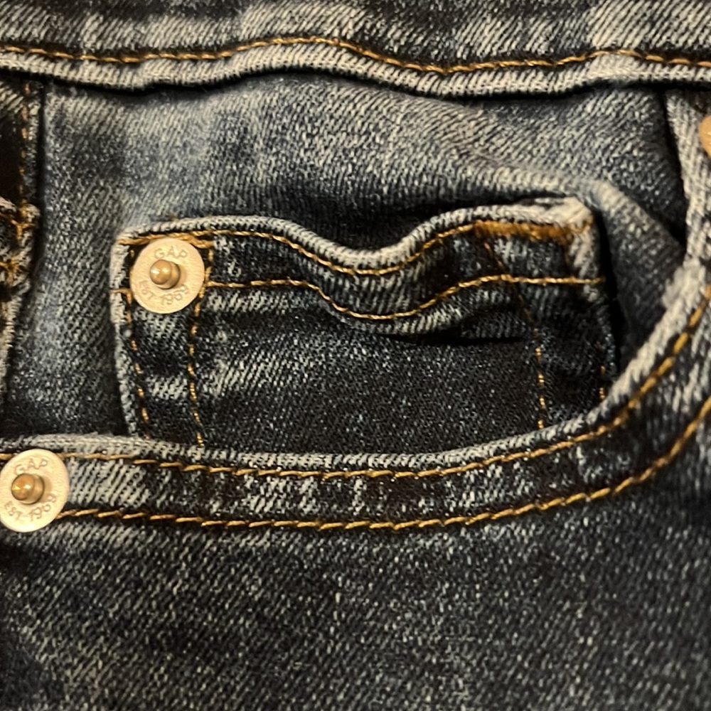 Gap skinny jeans - Picture 2 of 6